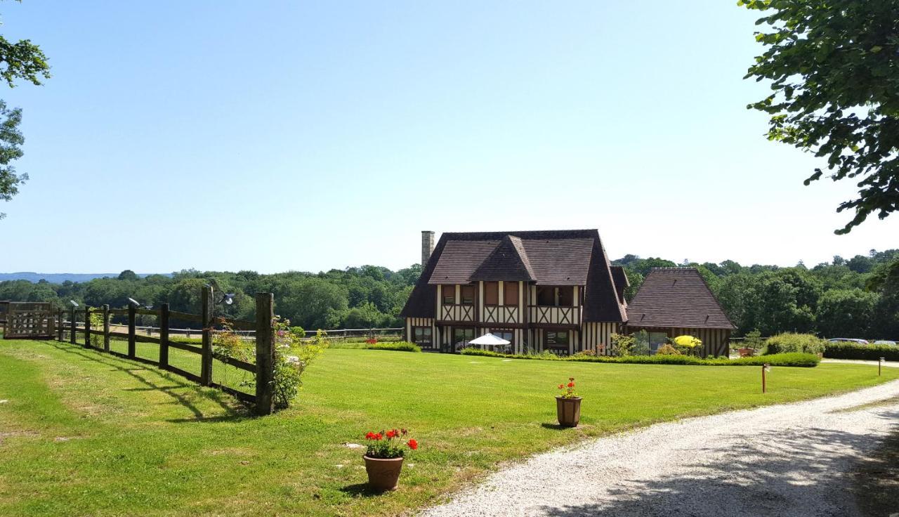L'Herbe Aux Vaches Saint-Pierre-Azif Exterior foto